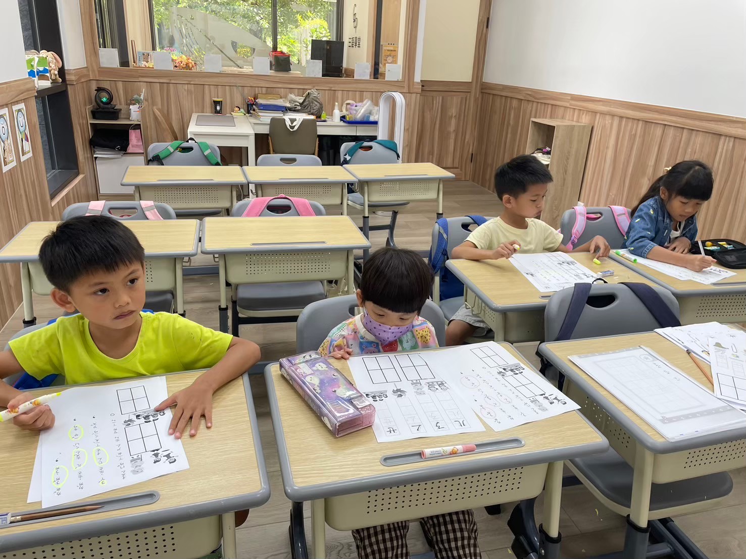 chineseSection.smallImage2Alt